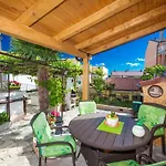 Kuca Borna Casa de Férias Crikvenica
