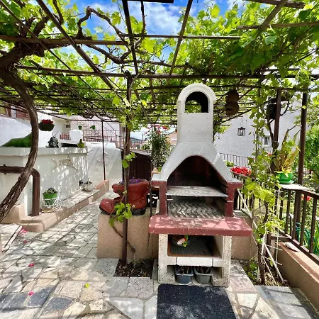 Vikendica Kuca Borna *