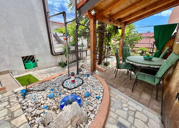 Dom wakacyjny Kuca Borna